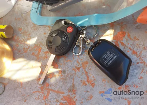 2015 Ford Escape Se z USA, uszkodzony, nr VIN 1FMCU9GX8FUA20955